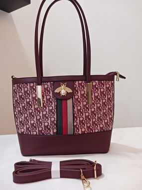 Women's Burgundy Patterned Tote Bag with Bee Accent